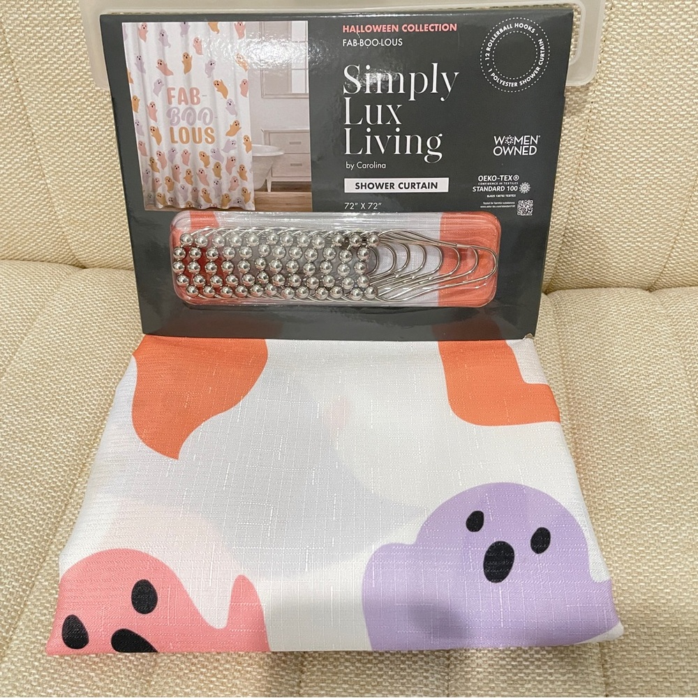 NEW Simply Lux Living Halloween Ghost Shower Curtain Set Fab-Boo-Lous Hooks